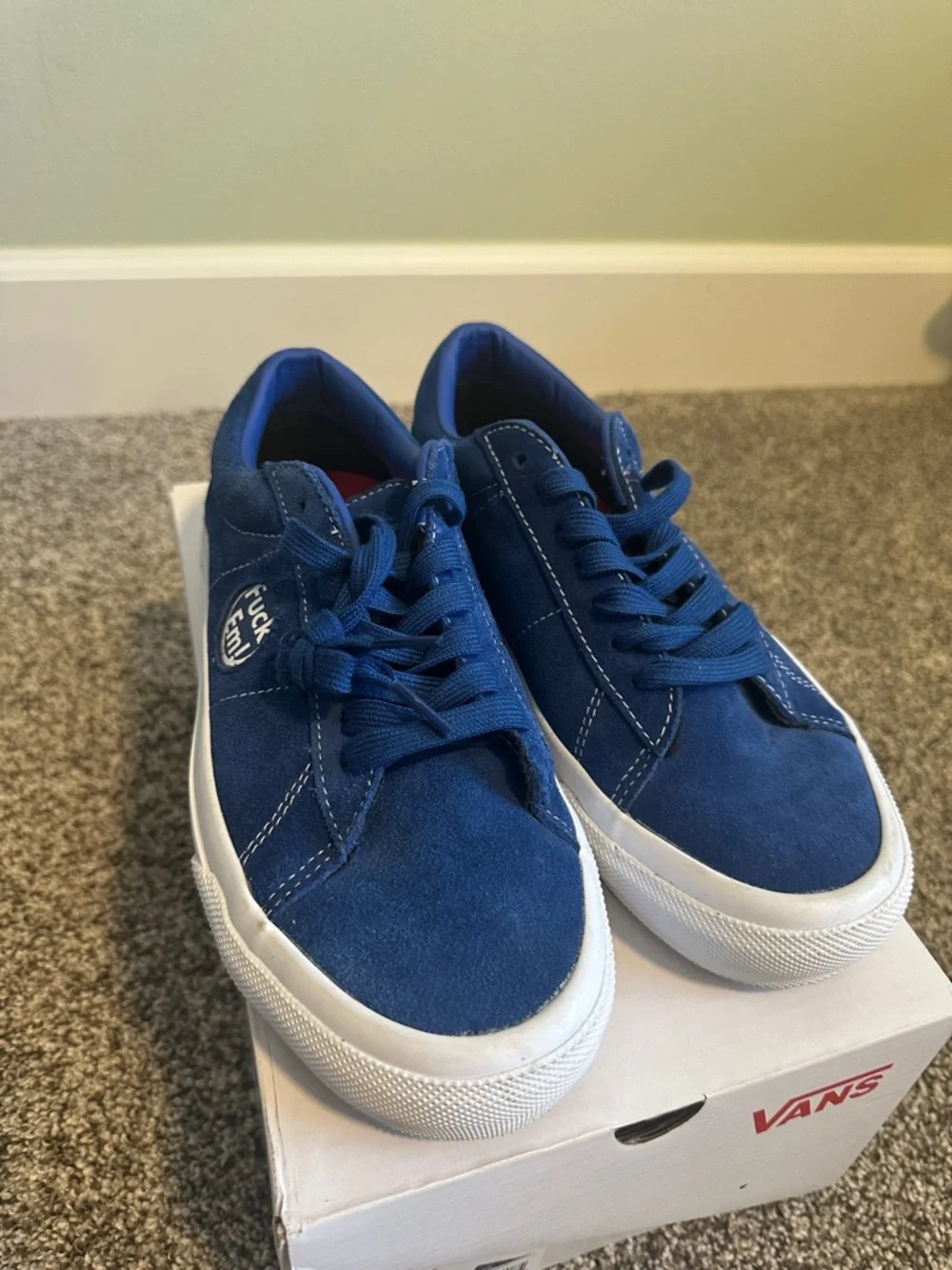 Vans Navy Blue Suede Low-Top Sneakers - Picture 1 of 6